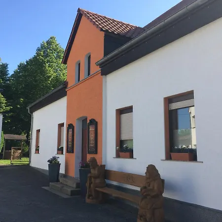 Alte Schule * Krauschwitz